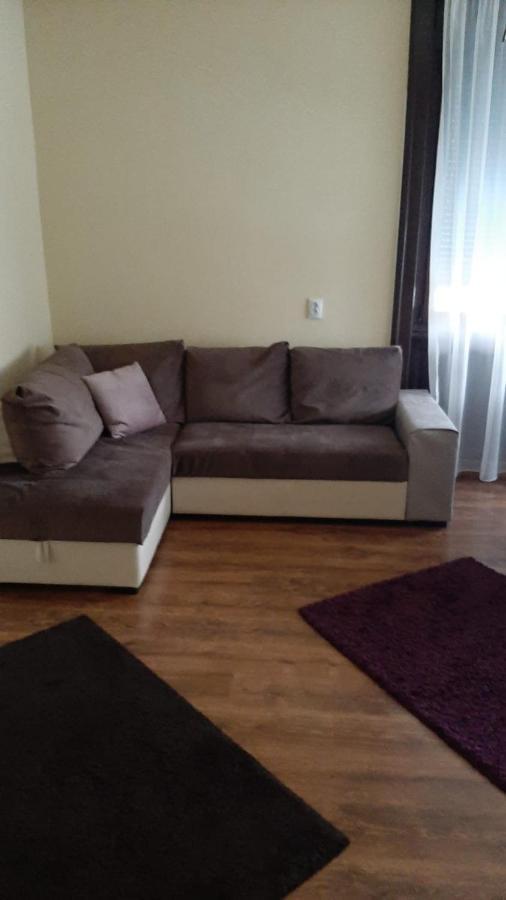 Casa Isa Villa Орадеа Екстериор снимка
