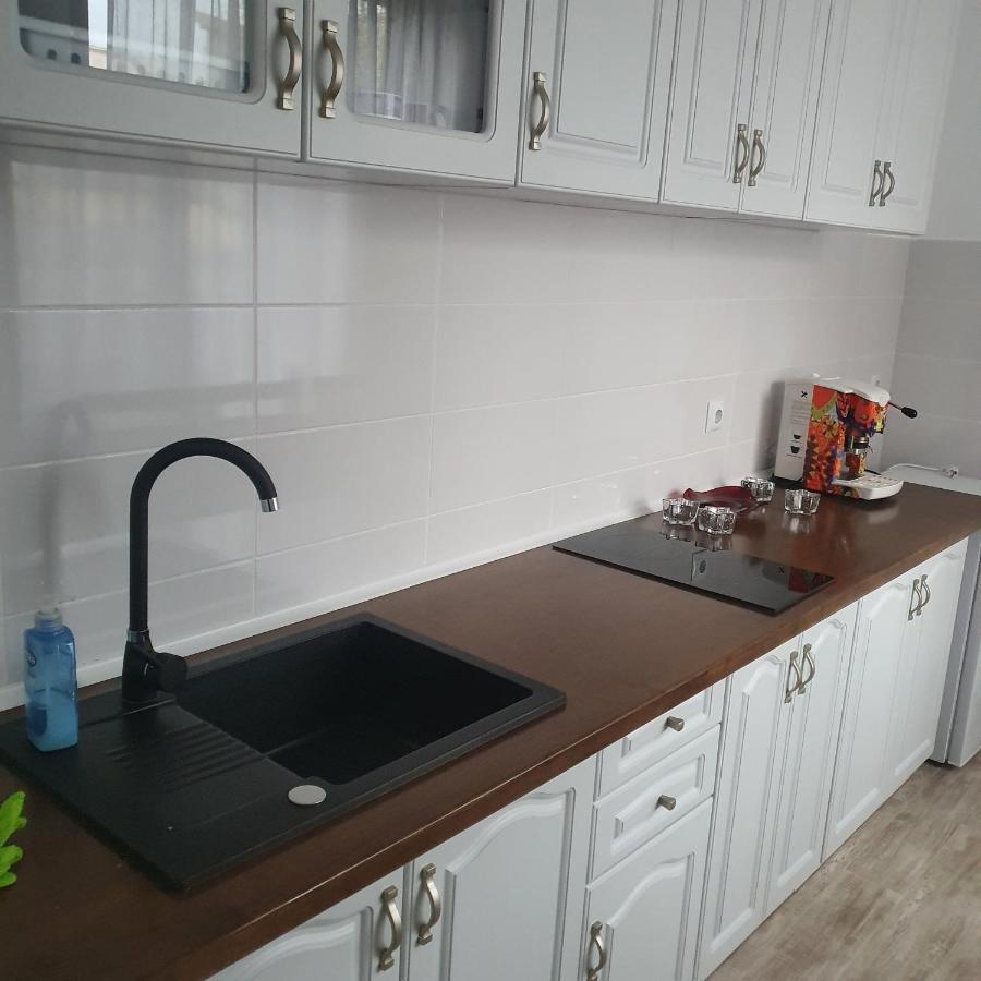 Casa Isa Villa Орадеа Екстериор снимка